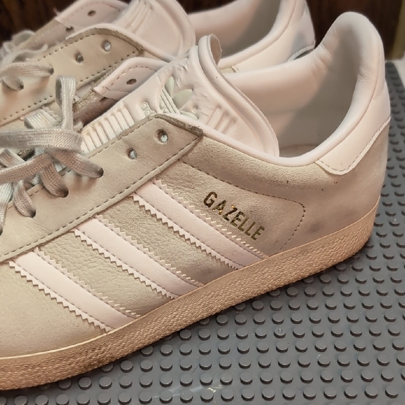 Adidas Gazelle Very Light Green/Tan - Picture 3 of 8
